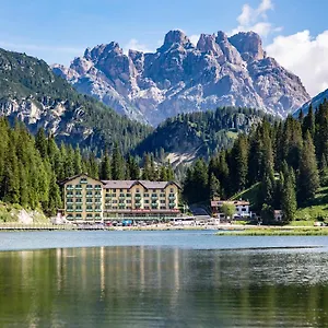 Grand Hotel