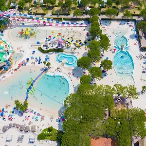 Курортный комплекс Luxury Camp At Union Lido, Каваллино