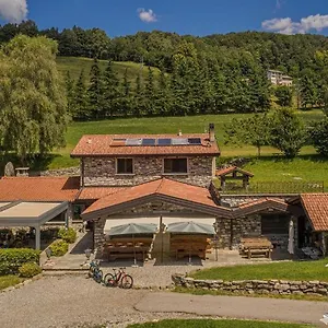 La Nevera Feriegård Lanzo dʼIntelvi