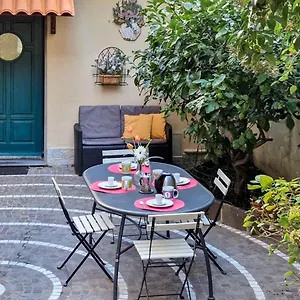 Casa Acquario Centro Mamaisongenova Appartement Genua
